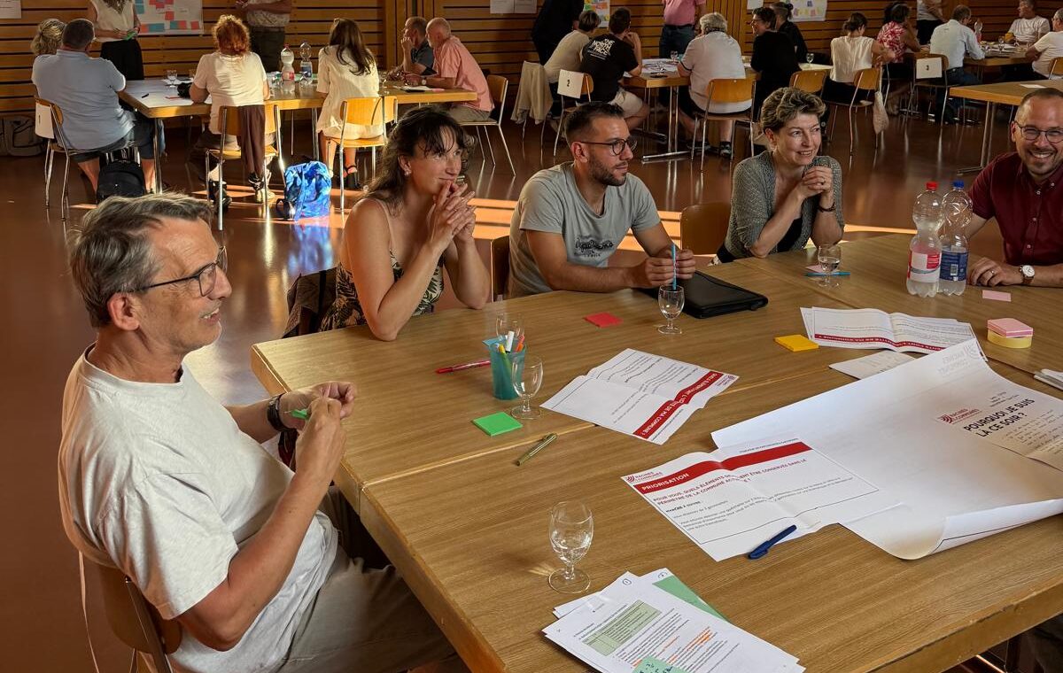 Trois forums pour faire vivre le dialogue autour de l’identité locale